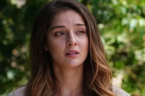 Ecem Çalhan ist der Unterschied, Hunderte von Emotionen mit einer Nachtgeschichte auf den Bildschirm zu bewegen!